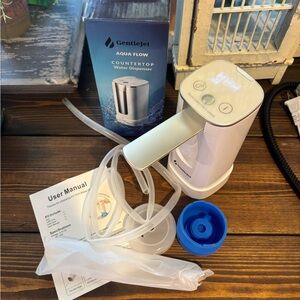 Brand New GentleJet Aqua Flow Countertop Water Dispenser - White
